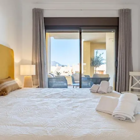 Ct 199 - Duquesa Village Apartment *